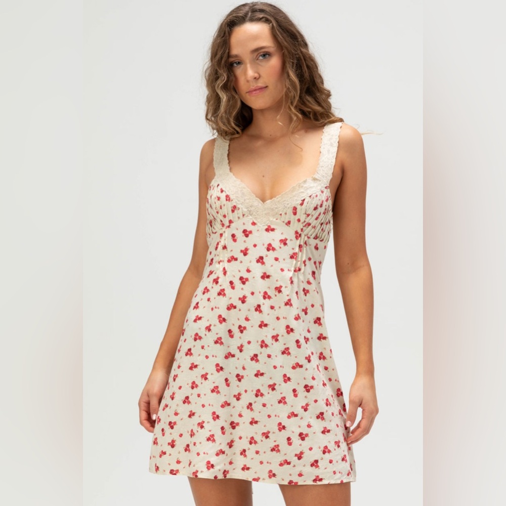 BDG URBAN OUTFITTERS Luna Slip Dress